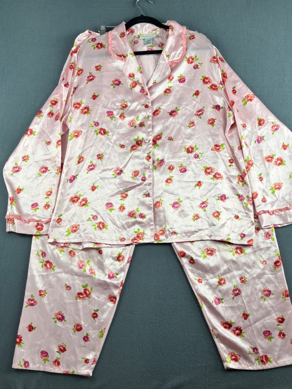 Morgan Taylor Intimates Lightweight 2 Piece Floral Satin Pajama Set Size XL